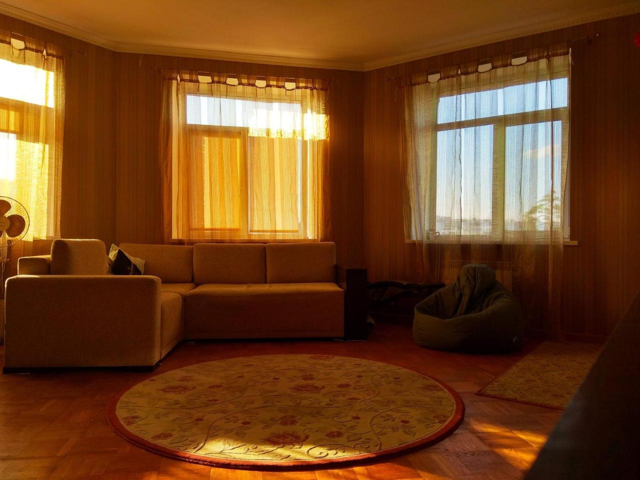 Alabama Mama Apartamento Kiev Exterior foto